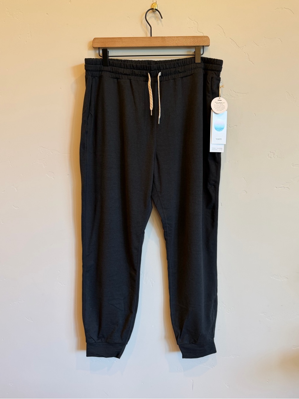 VUORI Black Heather Halo Performance Jogger